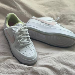 Nike AirForce 1 Sage Low